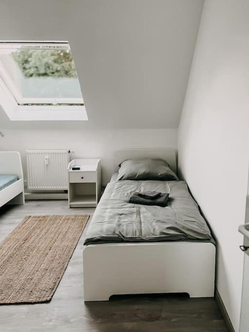 Apartment Wohnen Im 3 Laendereck! Essen, Muelheim, Oberhausen. Bsdg *